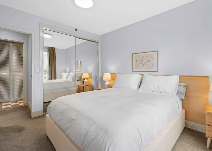Lovely Boutique 1-Bed Unit With Gym & Pool